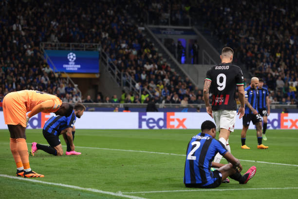 他清楚地表 他清楚地表