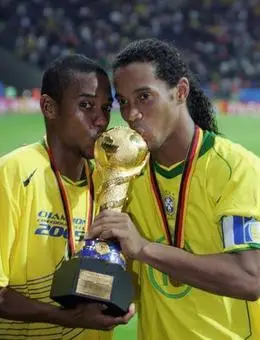 中国球员并 中国球员并